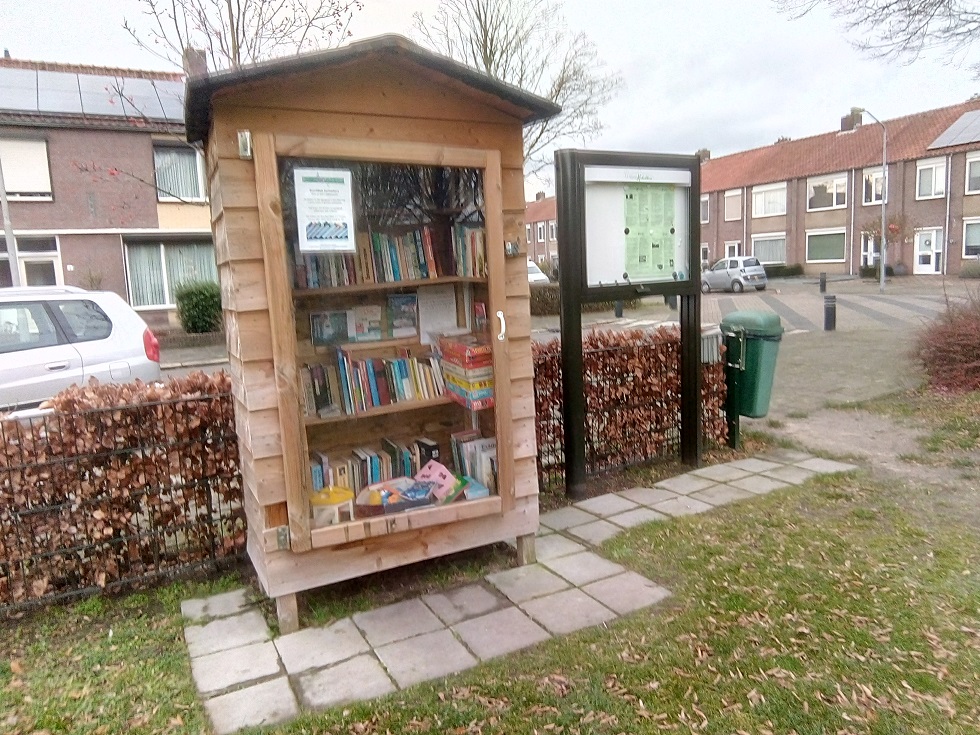 Buurtbieb-kasten in het Valkenswaards Weekblad